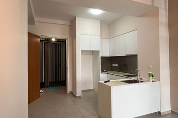 Petalz Residences (Residensi Rimbunan)