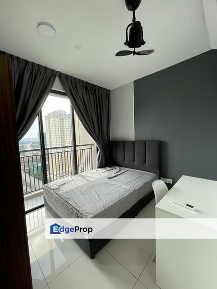 Kenwingston Skyloft USJ 1 Middle Room Female Unit For Rent, Selangor, Subang Jaya