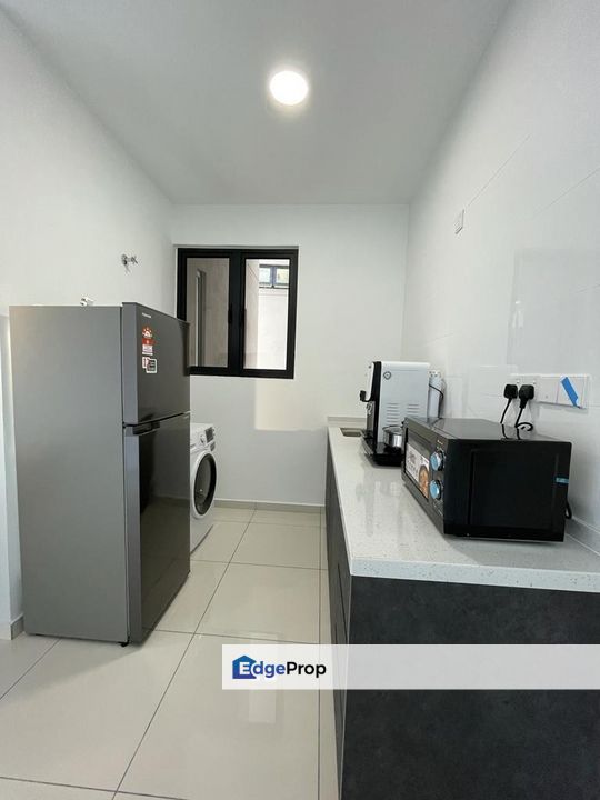 Kenwingston Skyloft USJ 1 Middle Room Female Unit For Rent, Selangor, Subang Jaya