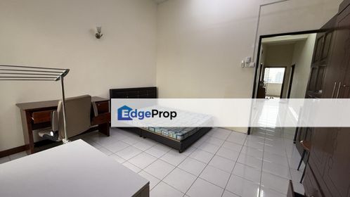 Lagoon View Balcony Room To Rent, Selangor, Bandar Sunway