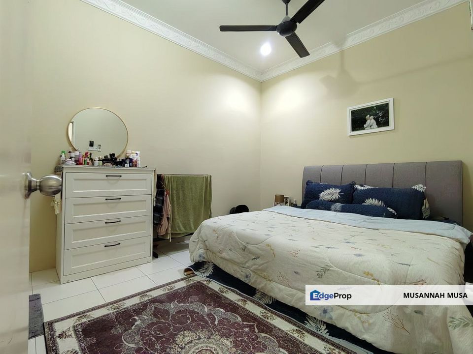 TOWNHOUSE PEARL VILLA SP 4  BANDAR SAUJANA PUTRA, Selangor, Jenjarom