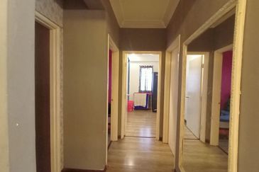 Bandar Country Homes