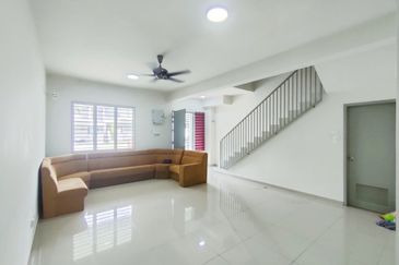 Bandar Baru Salak Tinggi