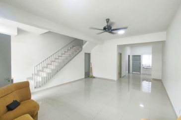 Bandar Baru Salak Tinggi