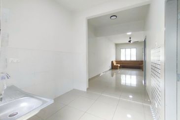 Bandar Baru Salak Tinggi