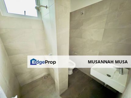 2 Storey Superlink (Frischia) Serene Heights, Bangi Semenyih, Selangor, Semenyih