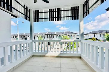 Mellowood @ Eco Majestic