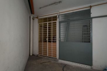 Melur Apartment