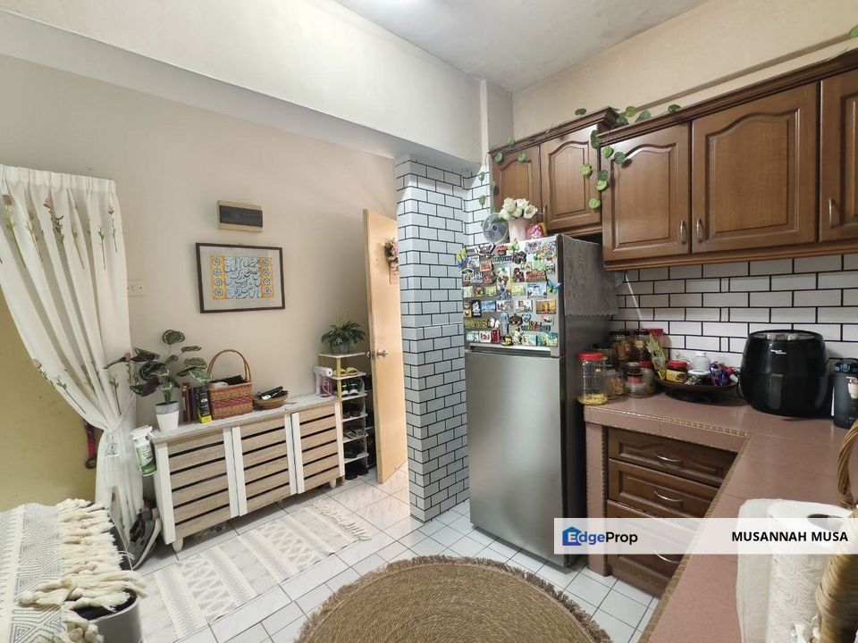 APARTMENT TMN TUN TEJA ,(Blok Mawar ) RAWANG ,SELANGOR, Selangor, Rawang