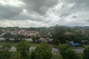 Residensi Warnasari 2