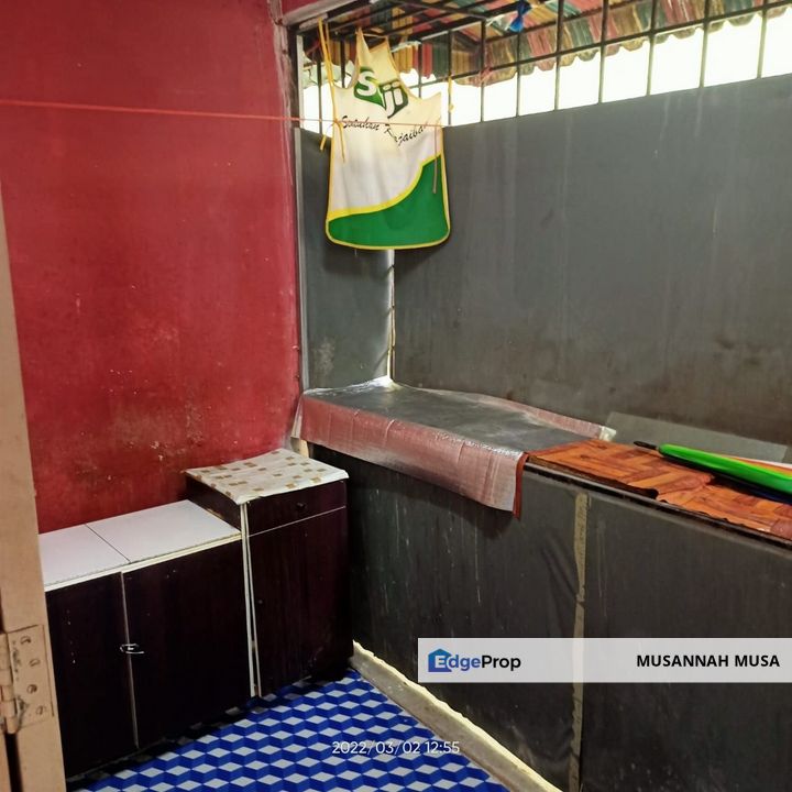 JULIA APARTMENT, SELAYANG, Selangor, Selayang