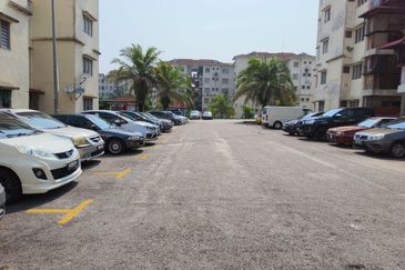 Oakwood Court, Bandar Tasik Puteri