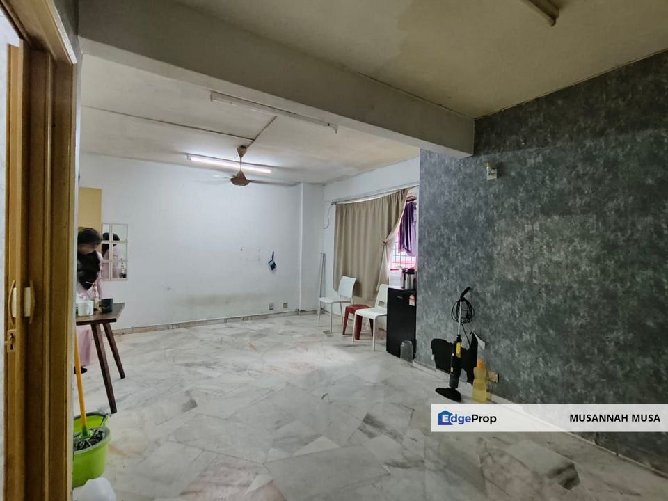 Pangsapuri Kiambang ,Taman Bukit subang,Shah Alam, Selangor, Bukit Subang