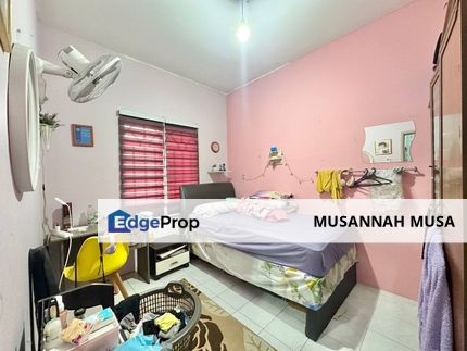 Double Storey Terrace Taman Sri Haneco Semenyih, Selangor, Semenyih