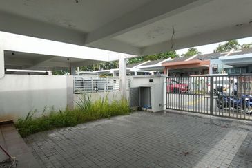 Bandar Tasik Senangin