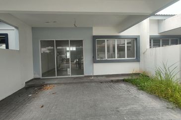 Bandar Tasik Senangin