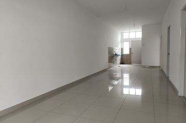 Bandar Tasik Senangin