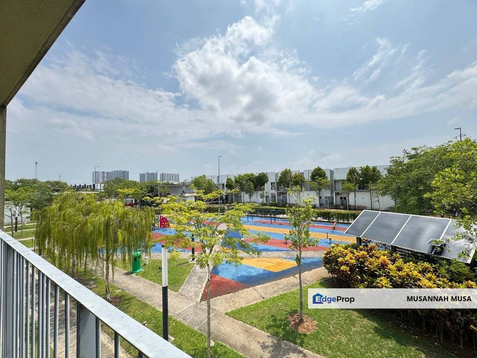 Double Storey Terrace House, Casa Wood, Cybersouth, Dengkil, Selangor, Dengkil