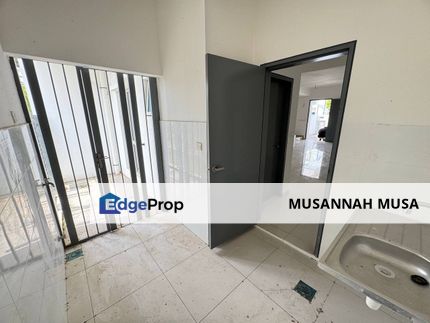 Double Storey Terrace House, Casa Wood, Cybersouth, Dengkil, Selangor, Dengkil