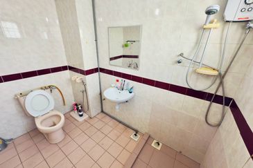 Endah Regal Condominium