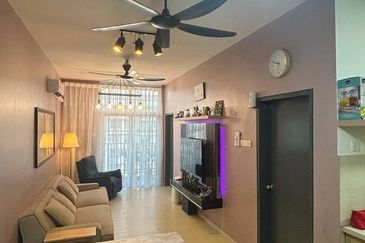 PR1MA Lakefront Homes