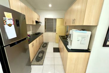 Perdana Emerald Serviced Apartment