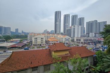 Pangsapuri Desa Tenaga