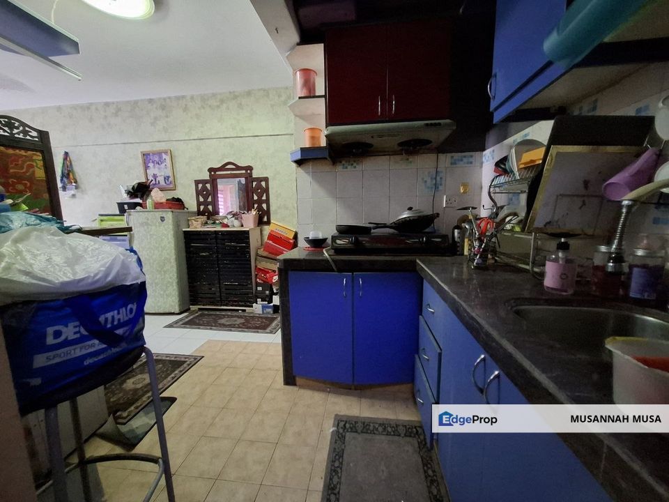 Apartment Mawar Taman Bunga Raya, Bukit Beruntung Rawang, Selangor, Rawang