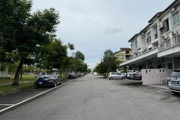 Kampung Sungai Tangkas