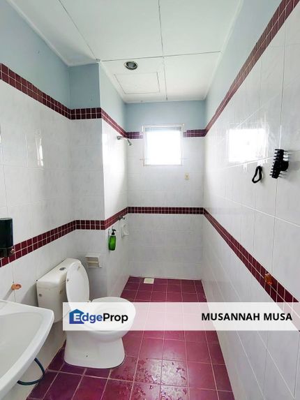 2 Storey Semi D Bandar Tasik Kesuma (Fasa 3A), Semenyih, Selangor, Semenyih
