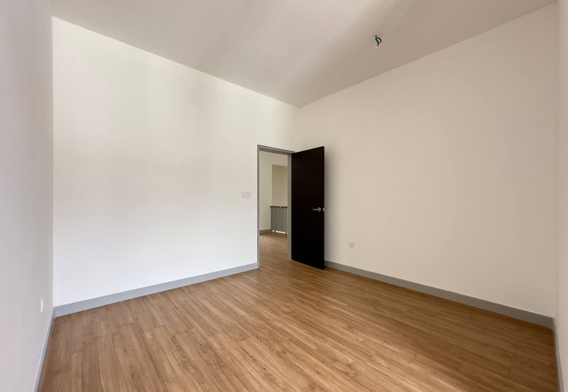 Elmina Green 7 @ City of Elmina