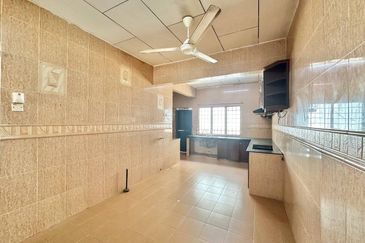 Taman Pinggiran Batu Caves