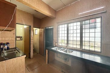 Taman Pinggiran Batu Caves