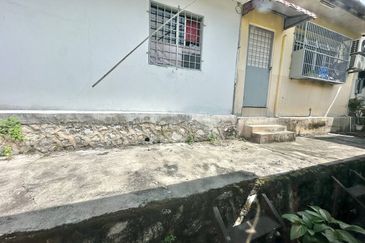 Taman Pinggiran Batu Caves