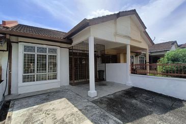Taman Desa Cempaka