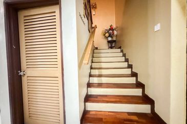 Bandar Tun Hussein Onn