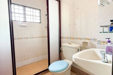 Bandar Tun Hussein Onn