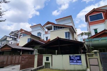 Seksyen 4, Shah Alam