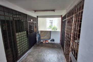 Apartment Kasawari, Taman Impian Ehsan