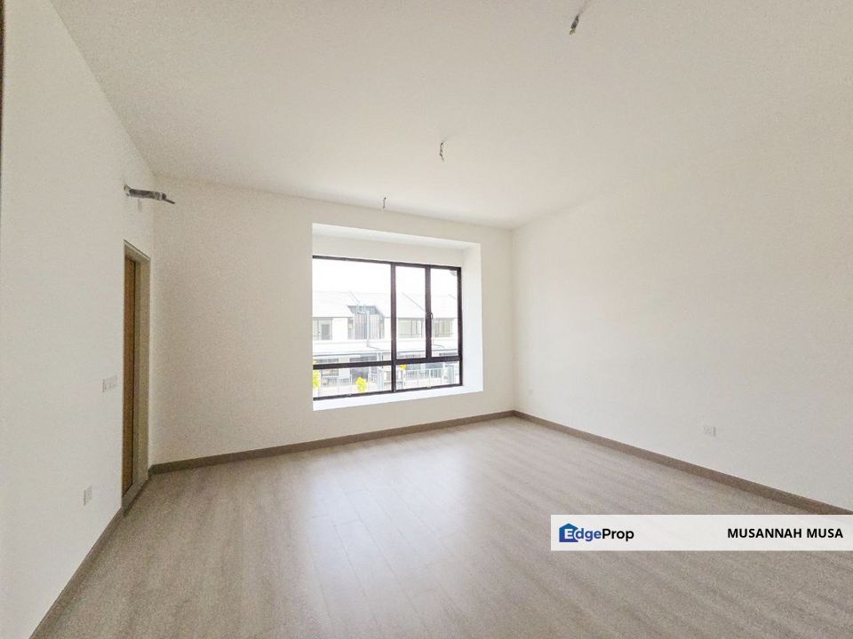 NEW UNIT UNDER WARRANTY | Double Storey Nadira 3, Jalan Ulek Mayang, Bandar Bukit Raja Klang, Selangor, Klang