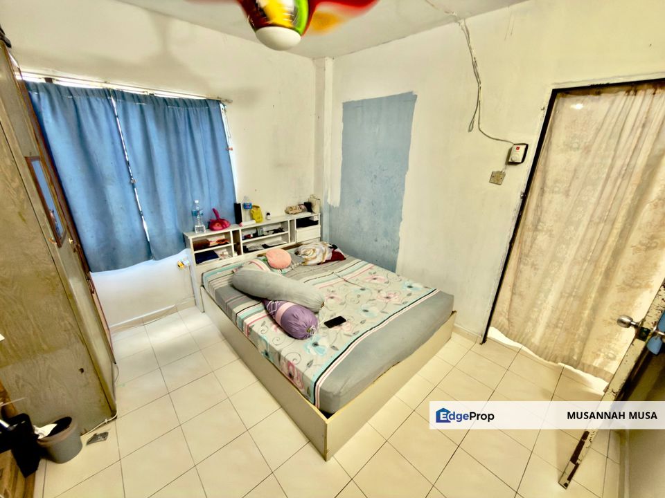 Flat PKNS Taman Dagang Blok Cempaka, Ampang Selangor, Selangor, Ampang