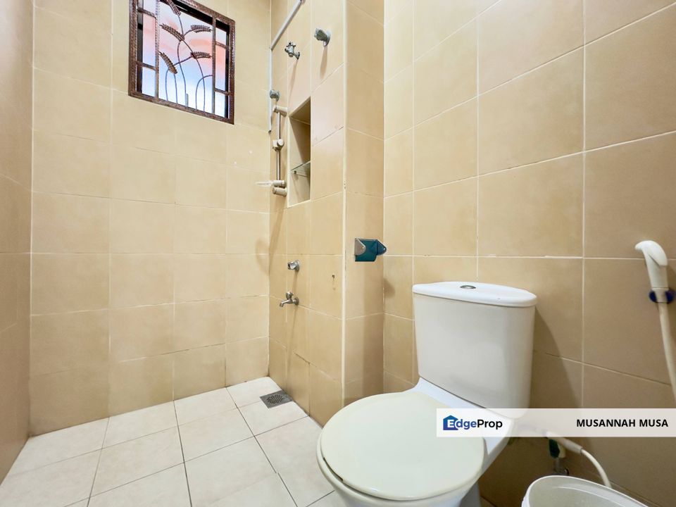 Aman Perdana Klang Bungalow 2 Storey, Selangor, Klang