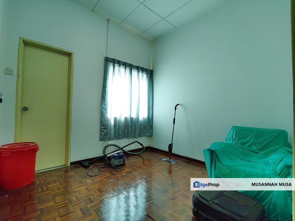 2 STOREY TERRACE HOUSE PUJ 4 TAMAN PUNCAK JALIL, SERI KEMBANGAN, SELANGOR, Selangor, Seri Kembangan