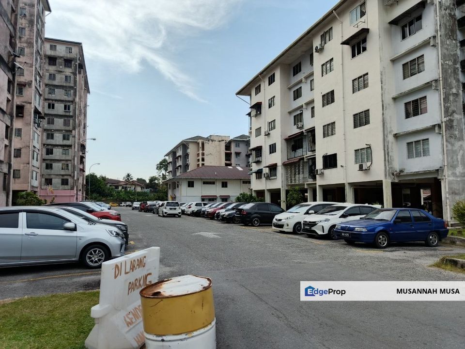 Pangsapuri Taman Sri Kenari Kajang , Selangor, Kajang