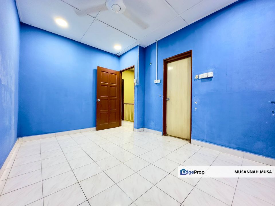 Taman Bukit Kemuning Shah Alam Double Storey, Selangor, Shah Alam