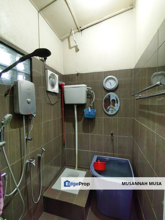  1 Storey, Taman Bajuri, Olak Lempit, Banting, Selangor, Banting