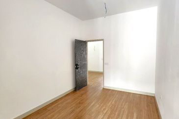 Elmina Green Three @ City of Elmina