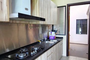 Tiana Elmina Gardens