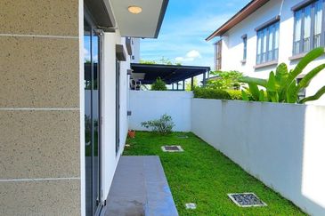 Tiana Elmina Gardens