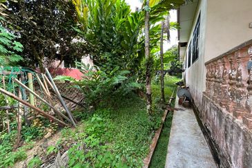 KAMPUNG BARU BANTANG